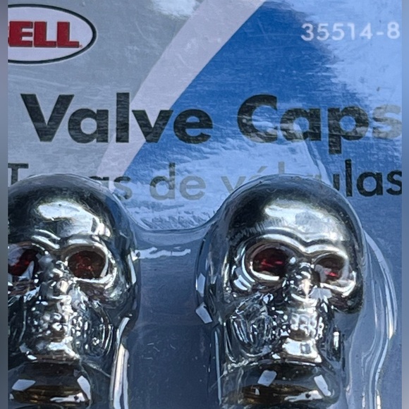 Spell skull with crystallize valve, stem caps most vehicle compatible - Picture 4 of 4